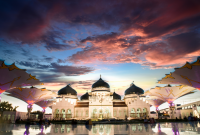 Destinasi Objek Wisata Halal Yang Ada di Indonesia